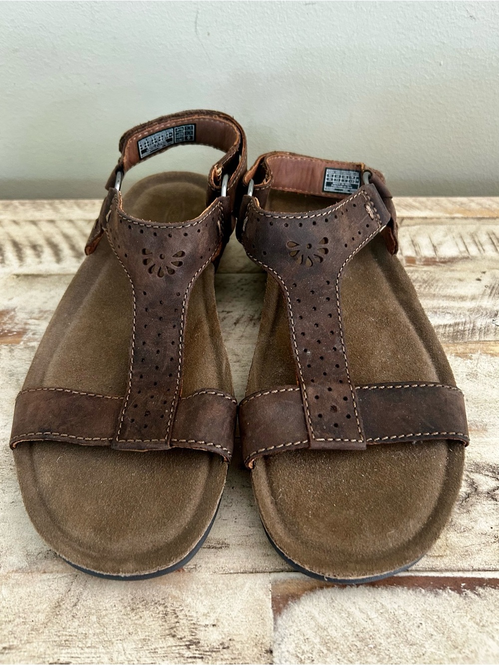 Keen Kaci Ana T-Strap sandals, leather. Size 7.5